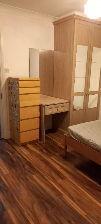 Custom House Harbour Apartments, Ifsc Hospedagem domiciliar *