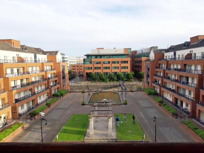 Hospedagem domiciliar Custom House Harbour Apartments, Ifsc *
